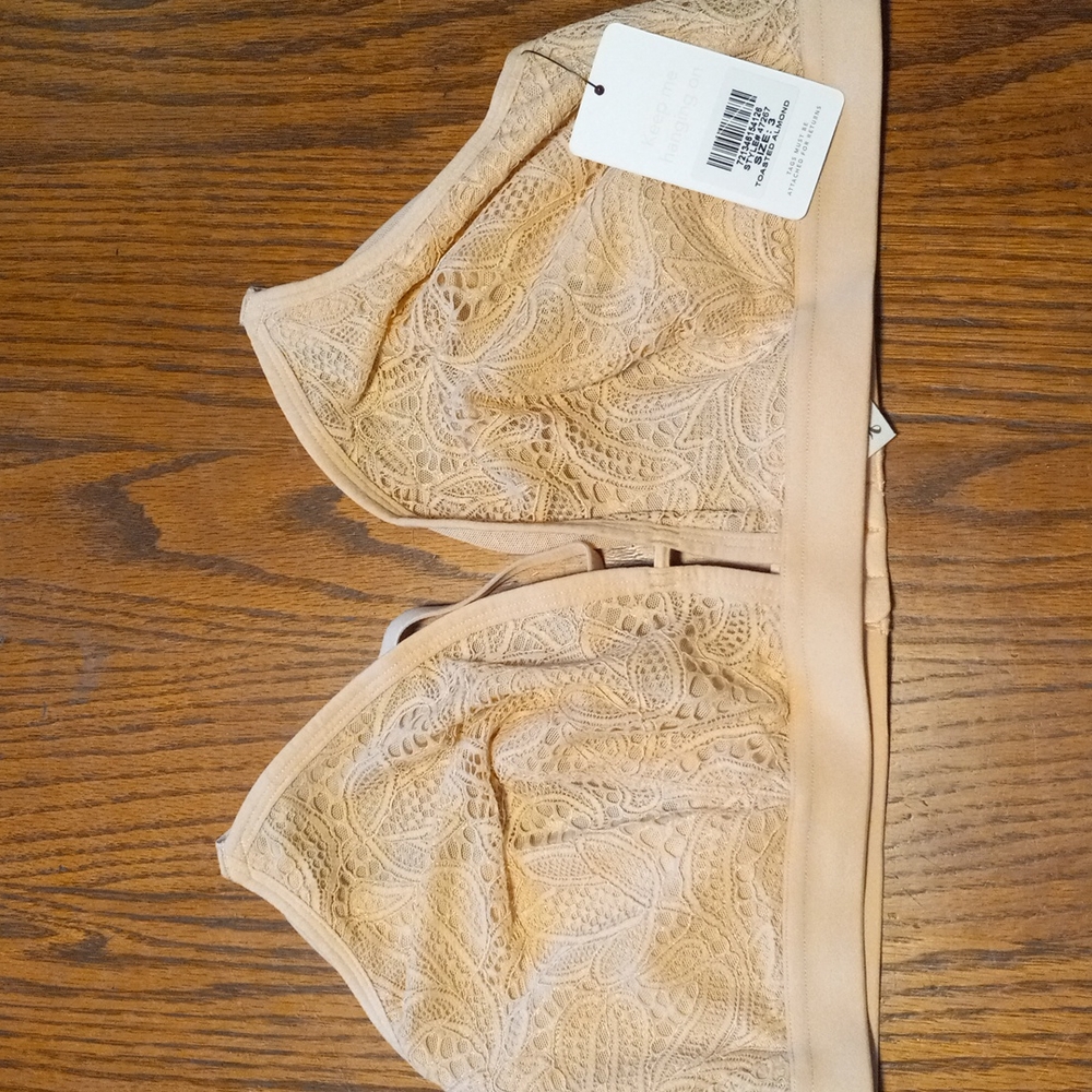 Lively busty bralette toasted almond lace size 3 NWT